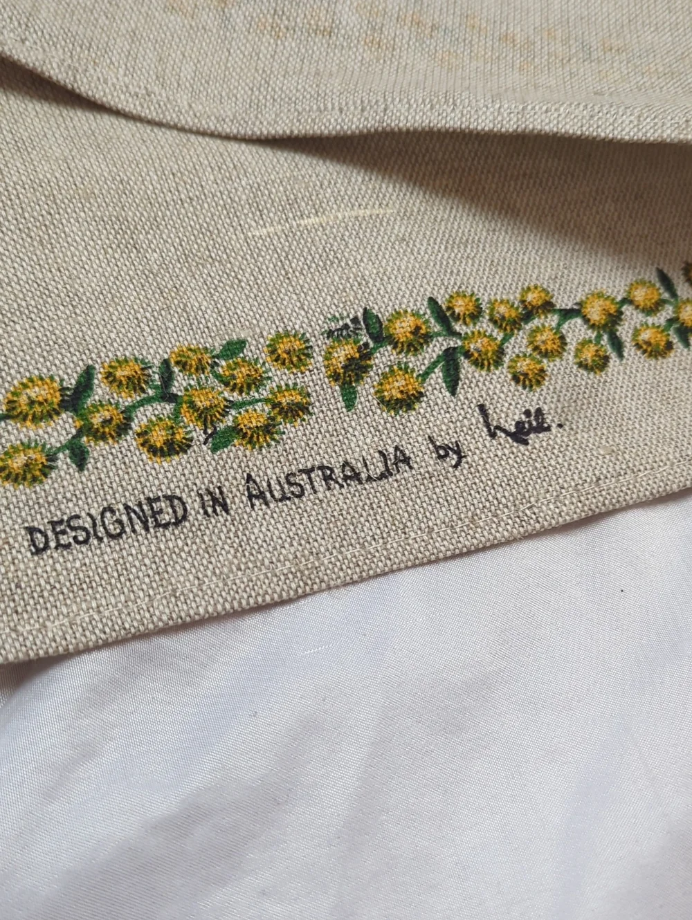 Vintage Heil Australian Wildflowers Linen Cotton Tablecloth  52